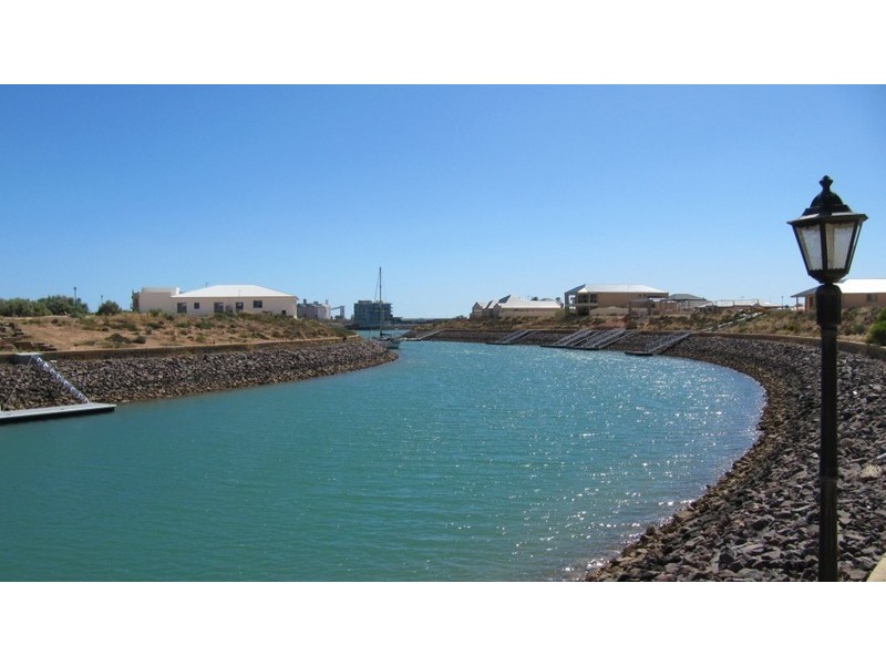 80 Stately Way, Wallaroo SA 5556