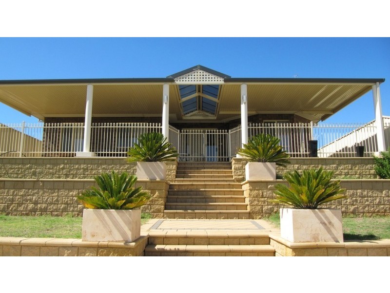 80 Stately Way, Wallaroo SA 5556