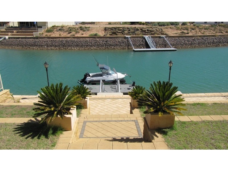 80 Stately Way, Wallaroo SA 5556