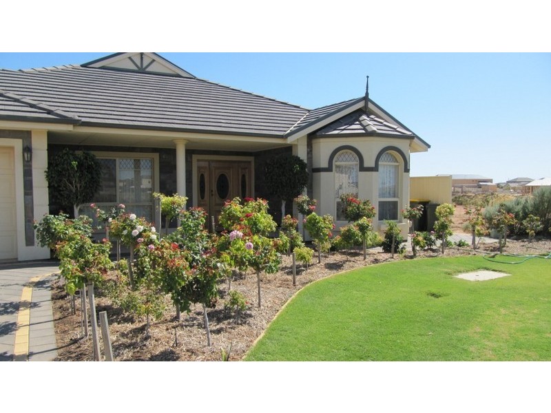 80 Stately Way, Wallaroo SA 5556