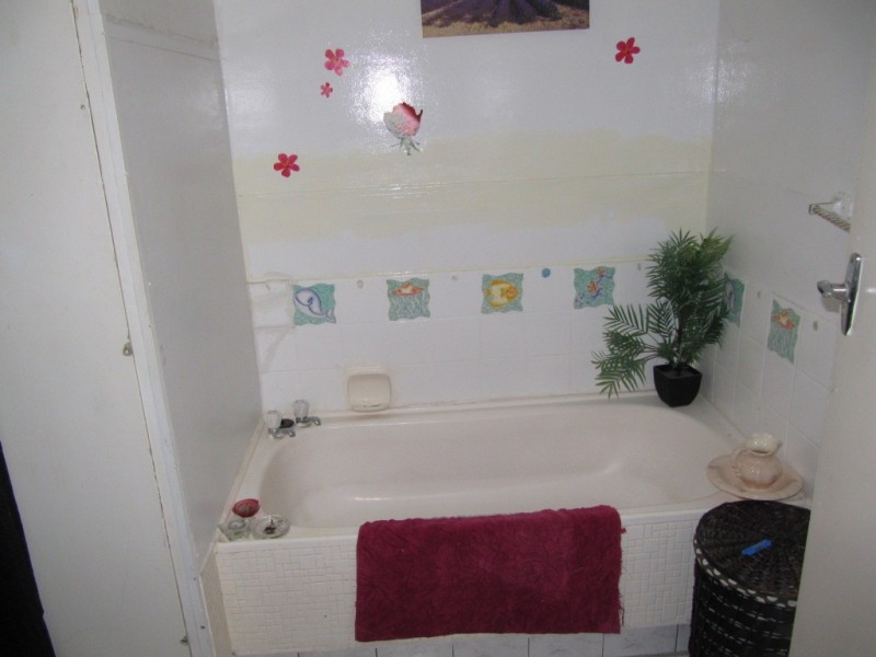 9 Stirling Street, Wallaroo SA 5556