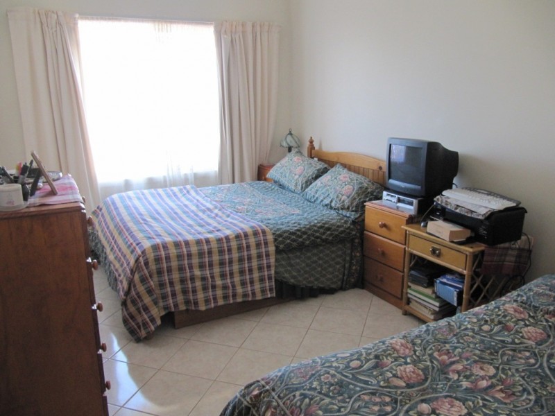 2 Emu Street, Wallaroo SA 5556