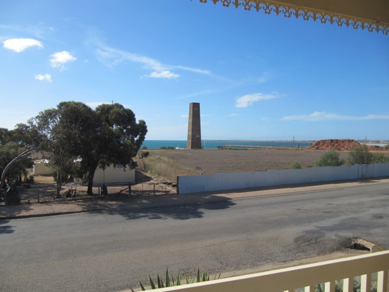 2 Emu Street, Wallaroo SA 5556
