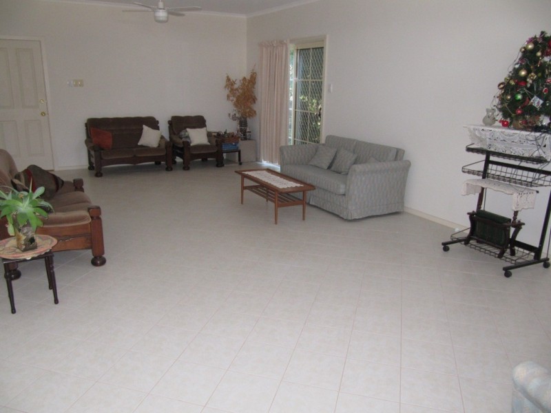 2 Emu Street, Wallaroo SA 5556