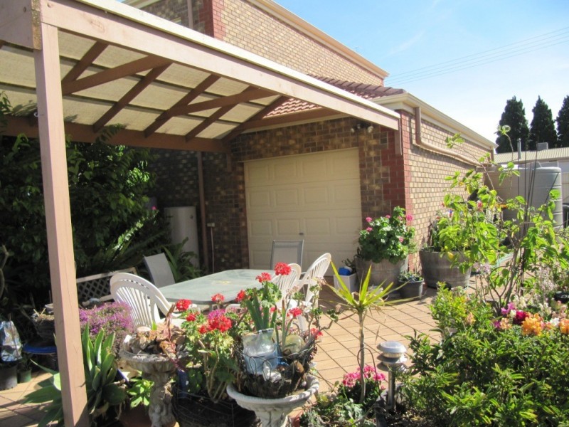 2 Emu Street, Wallaroo SA 5556