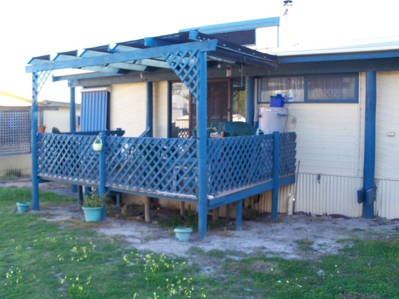 22 Esplanade, North Beach SA 5556