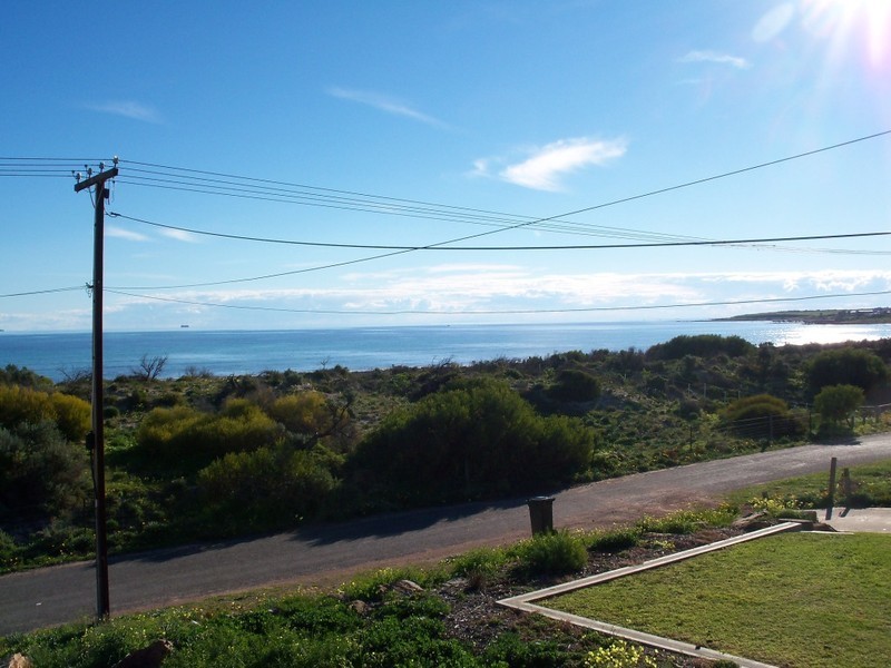 22 Esplanade, North Beach SA 5556