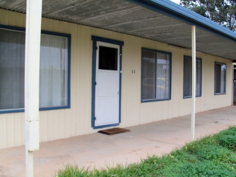 11 Clayton Drive, North Beach SA 5556