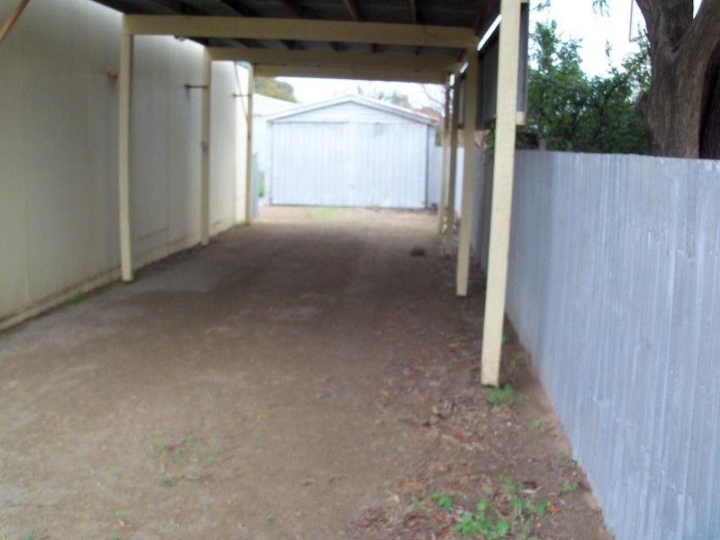 11 Clayton Drive, North Beach SA 5556