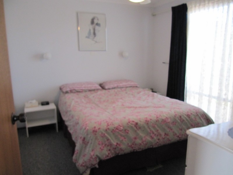 22 Trelawney Street, Moonta Bay SA 5558