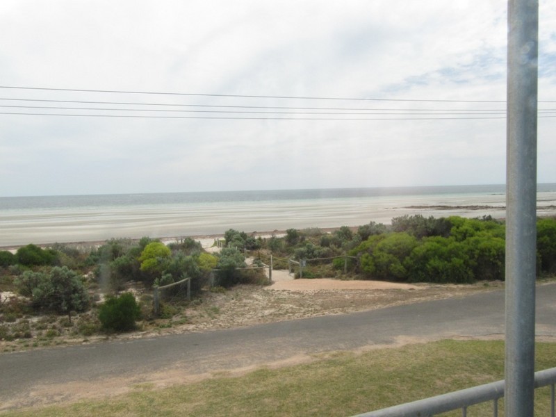 2/51 Esplanade, North Beach SA 5556