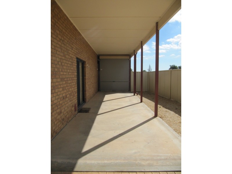6 Pamir Court, Wallaroo SA 5556