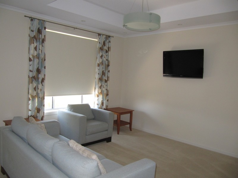 15  Isleworth Street, Wallaroo SA 5556