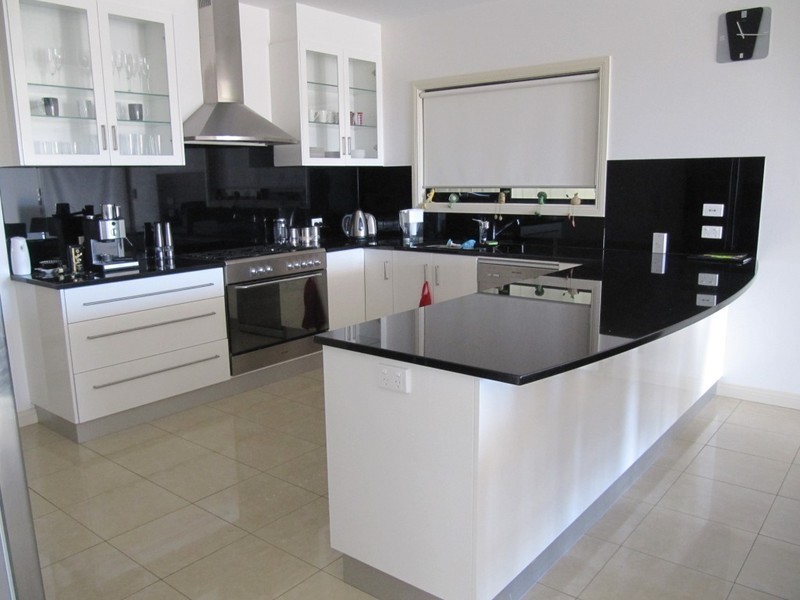 27 Gilmore Crescent, Wallaroo SA 5556