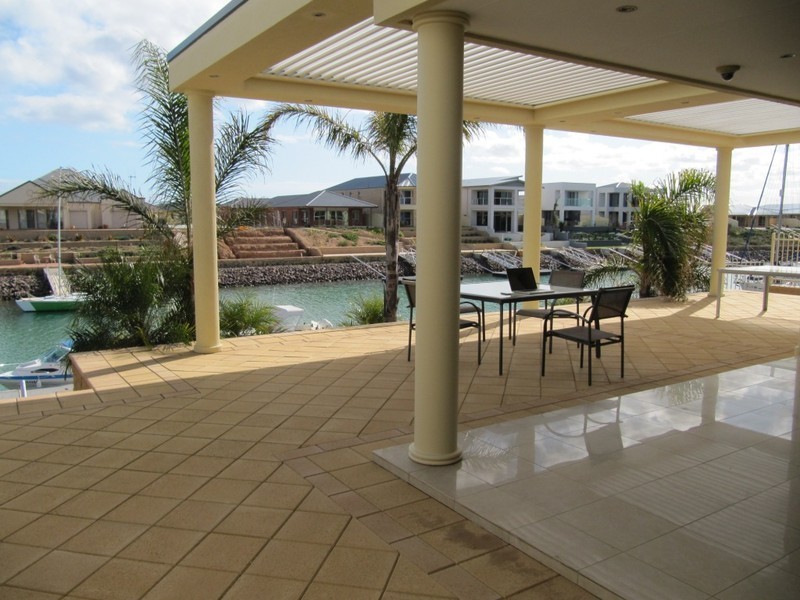 27 Gilmore Crescent, Wallaroo SA 5556