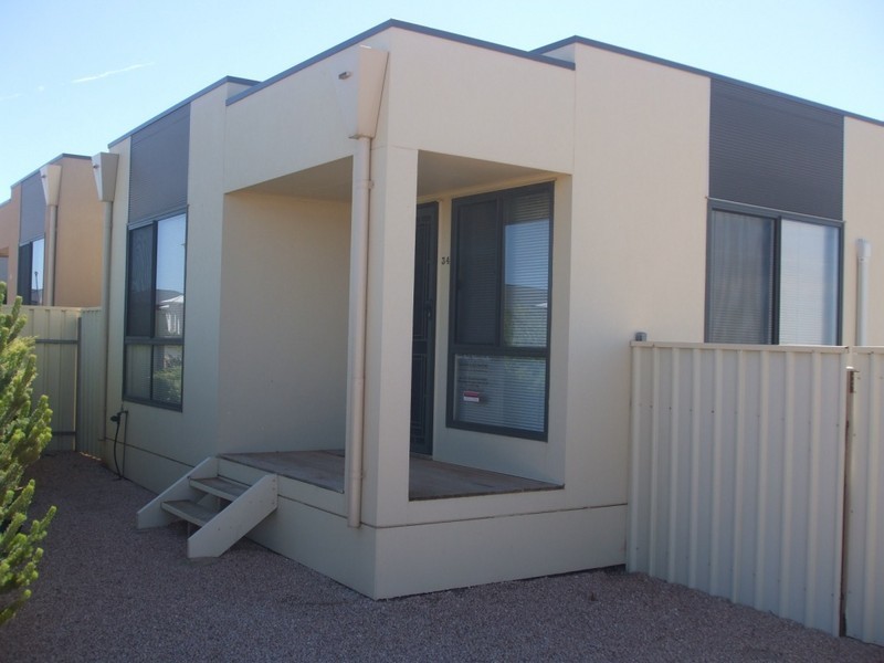 34 Isleworth Street, North Beach SA 5556