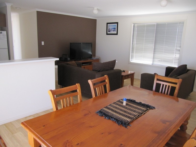 34 Isleworth Street, North Beach SA 5556