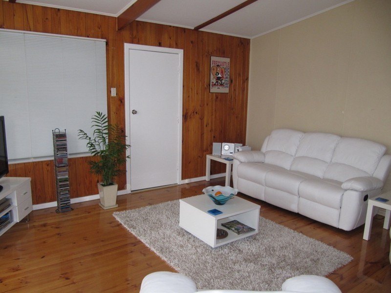 18B Carleton Crescent, Wallaroo SA 5556