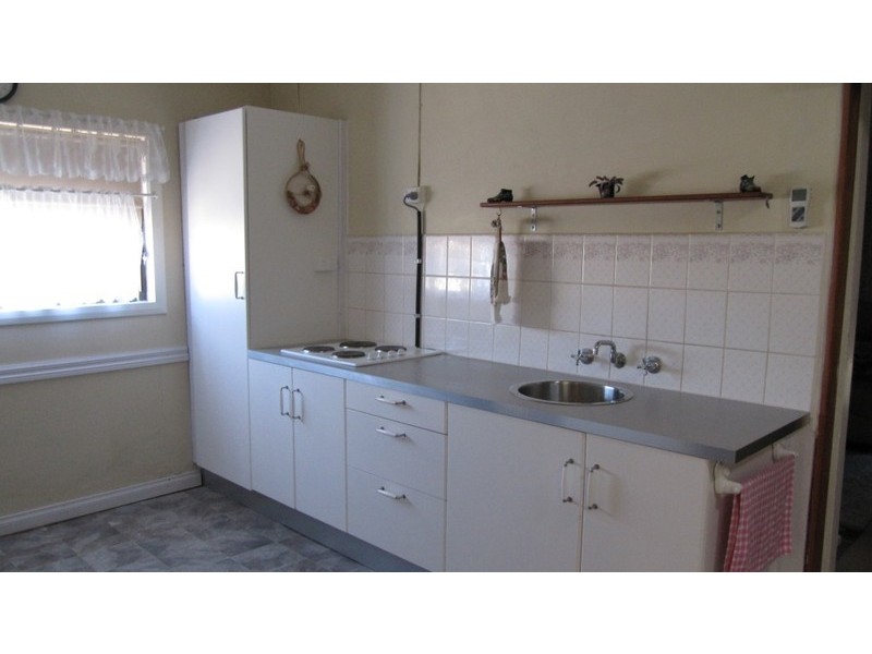 12 Stirling Street, Wallaroo SA 5556