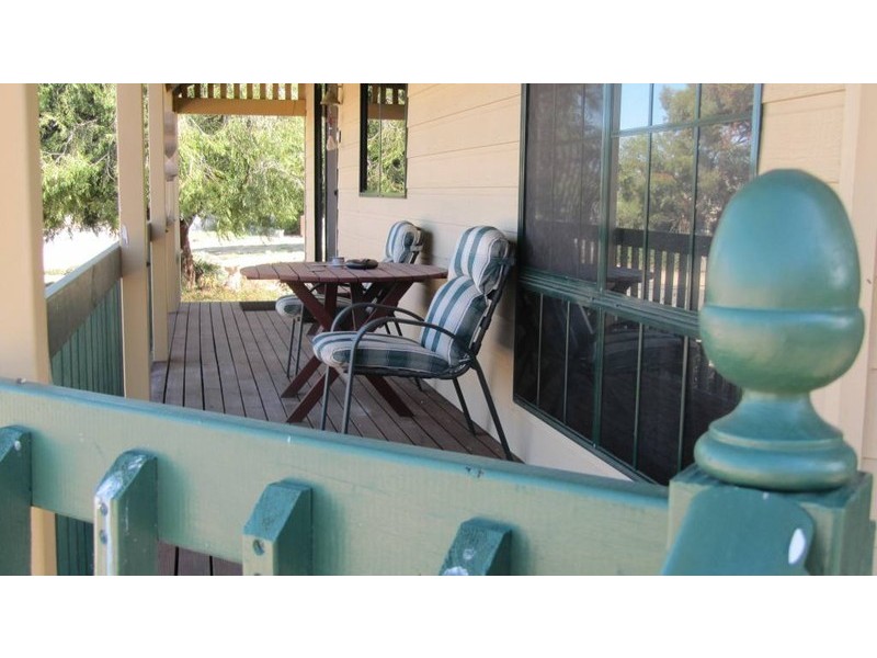 7 Barton Road, Tiddy Widdy Beach SA 5571