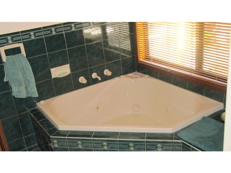 7 Barton Road, Tiddy Widdy Beach SA 5571