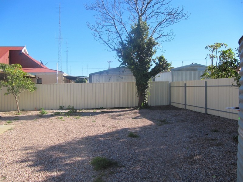 15 Leonard Street, Wallaroo SA 5556