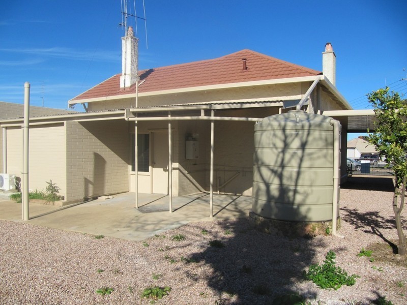 15 Leonard Street, Wallaroo SA 5556