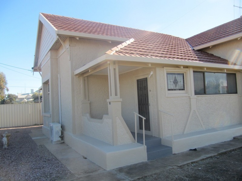 15 Leonard Street, Wallaroo SA 5556