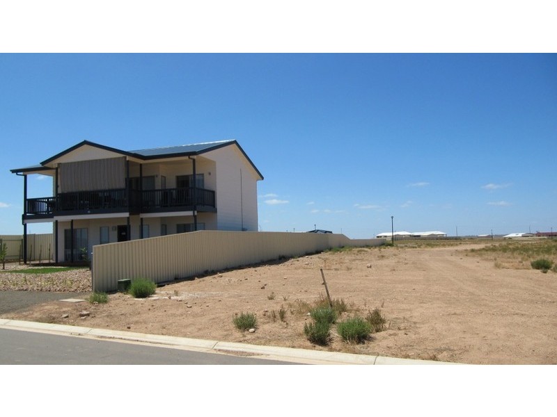 8 Dovenby Street, North Beach SA 5556