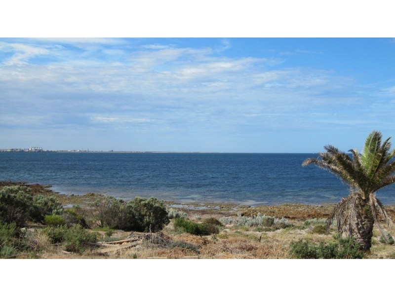 1 Tern Court, North Beach SA 5556