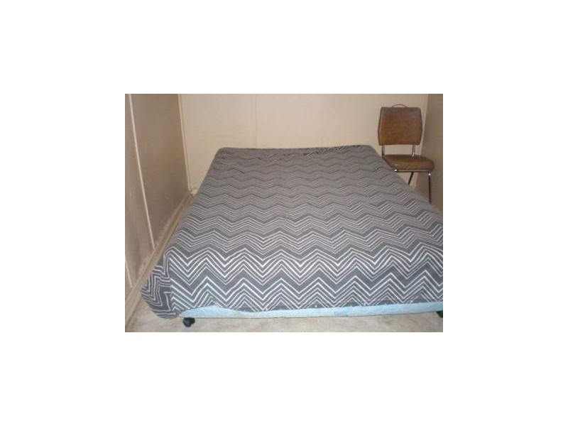 Shack 32 Black Point Drive, Black Point SA 5571
