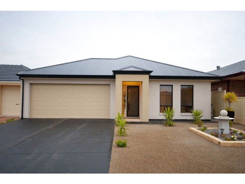 70 Gilmore Crescent, Wallaroo SA 5556