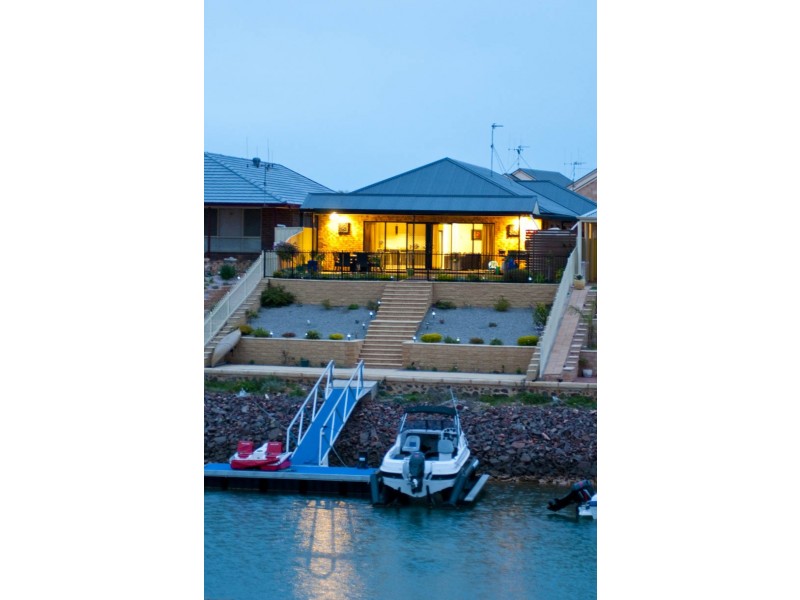 70 Gilmore Crescent, Wallaroo SA 5556