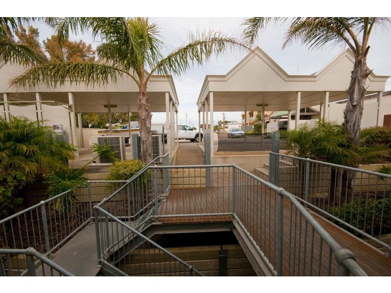 2 Hughes Avenue, Moonta Bay SA 5558