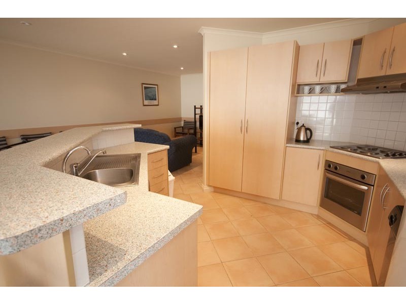 2 Hughes Avenue, Moonta Bay SA 5558