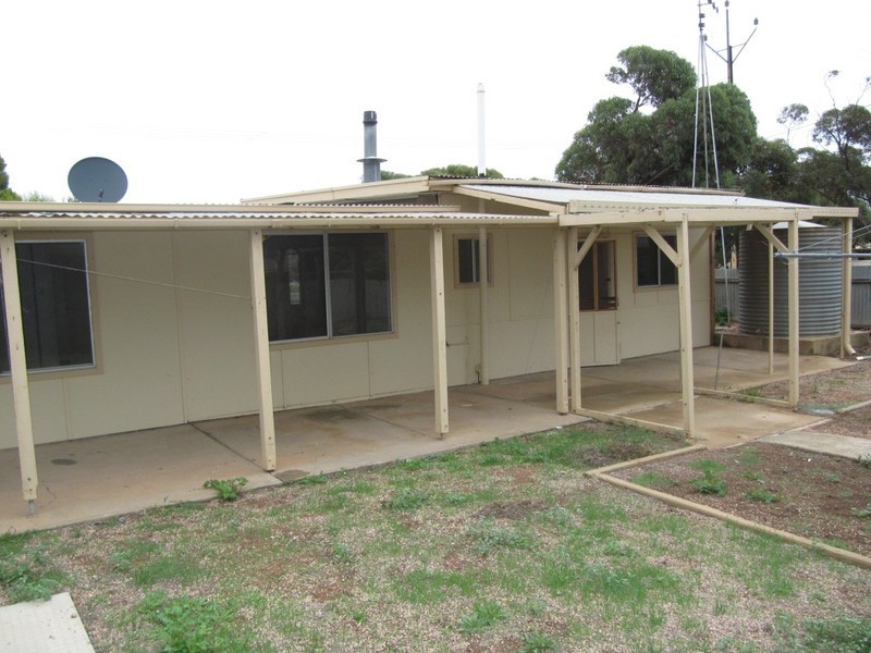 111 Cornish Terrace, Wallaroo SA 5556