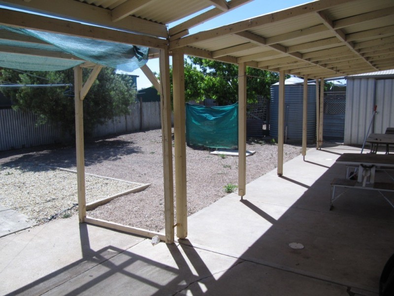 111 Cornish Terrace, Wallaroo SA 5556