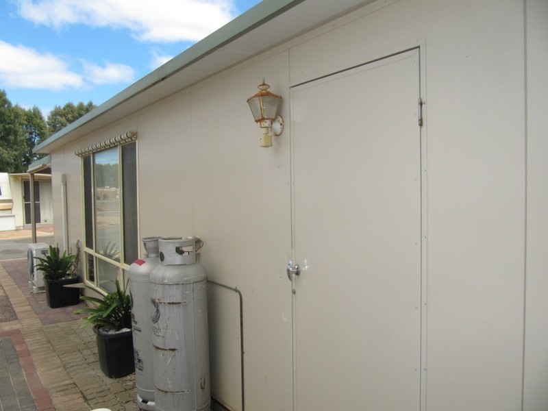 12 North Beach Caravan Park, Wallaroo SA 5556