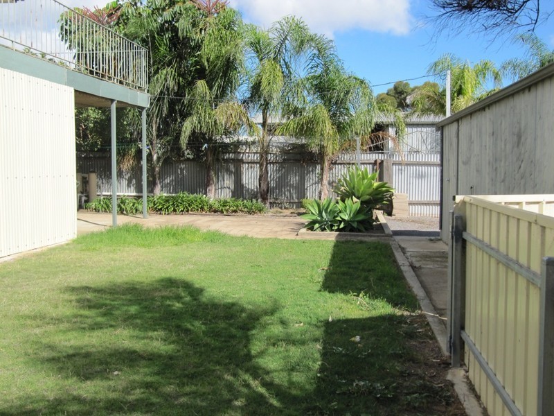 26 Ernest Terrace, Wallaroo SA 5556