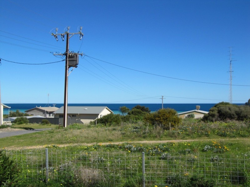 5 Michelle Street, North Beach SA 5556