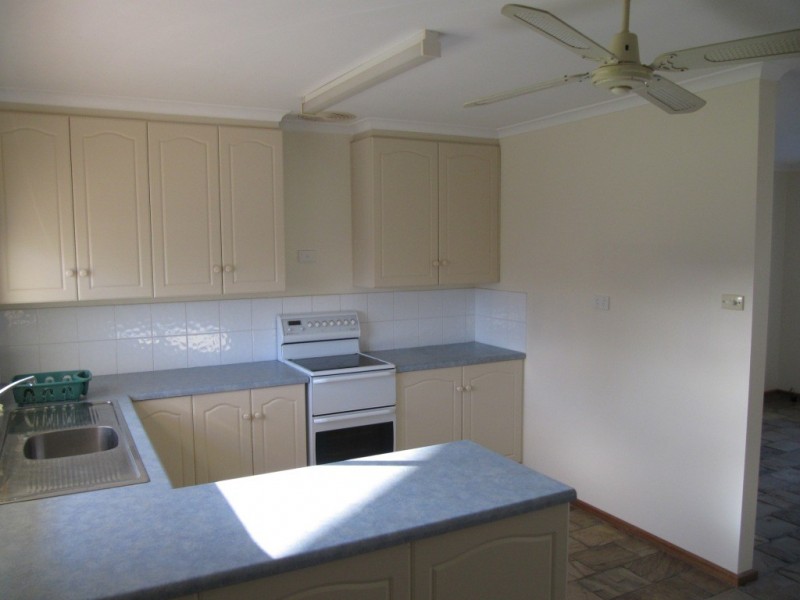 13 Clayton Drive, North Beach SA 5556