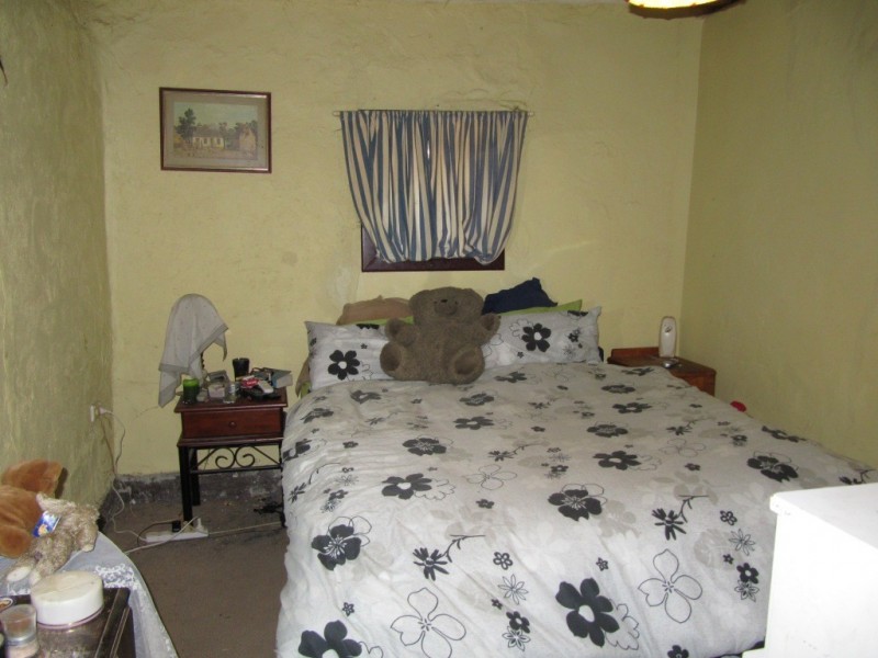 1 Young Street, Moonta Mines SA 5558