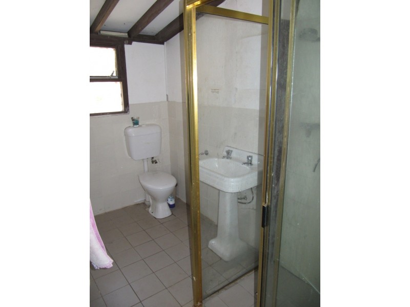 1 Young Street, Moonta Mines SA 5558