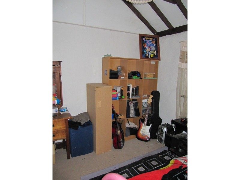 1 Young Street, Moonta Mines SA 5558