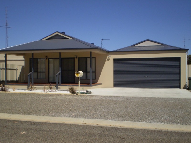 10 James Street, Wallaroo SA 5556