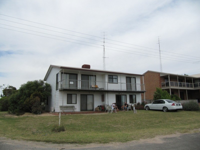 51 Esplanade, North Beach SA 5556