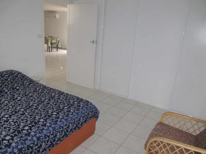 51 Esplanade, North Beach SA 5556