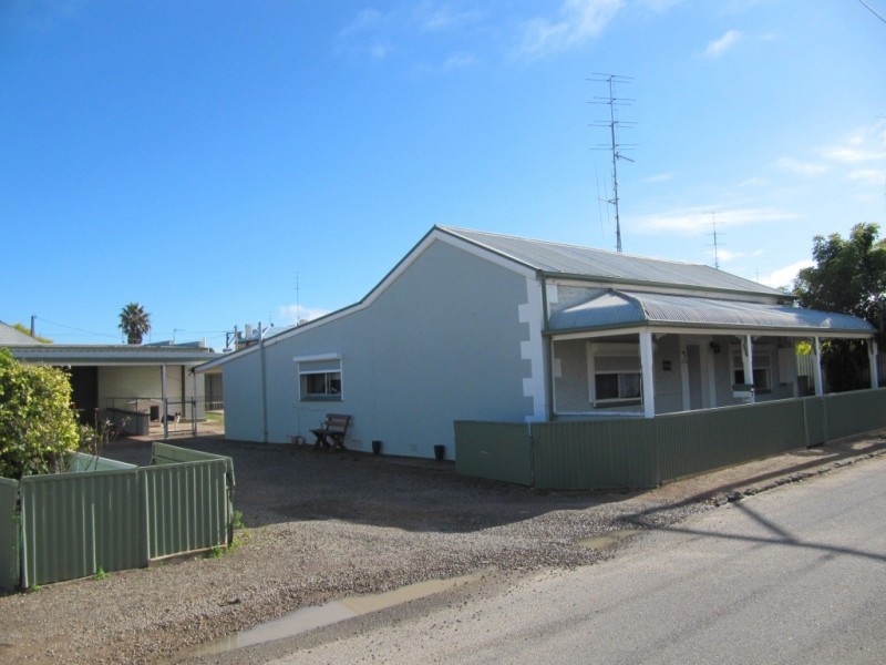 2 Cannon Street, Wallaroo SA 5556