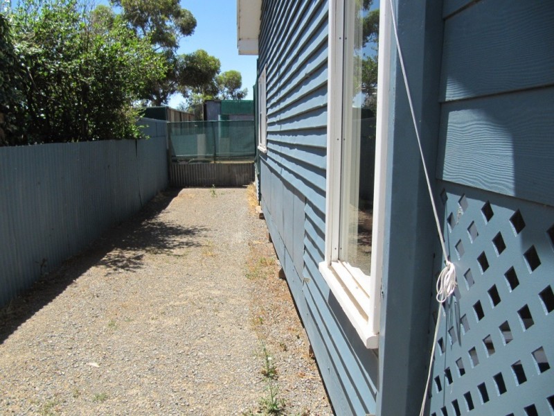 2 Whittier Street, Crystal Brook SA 5523