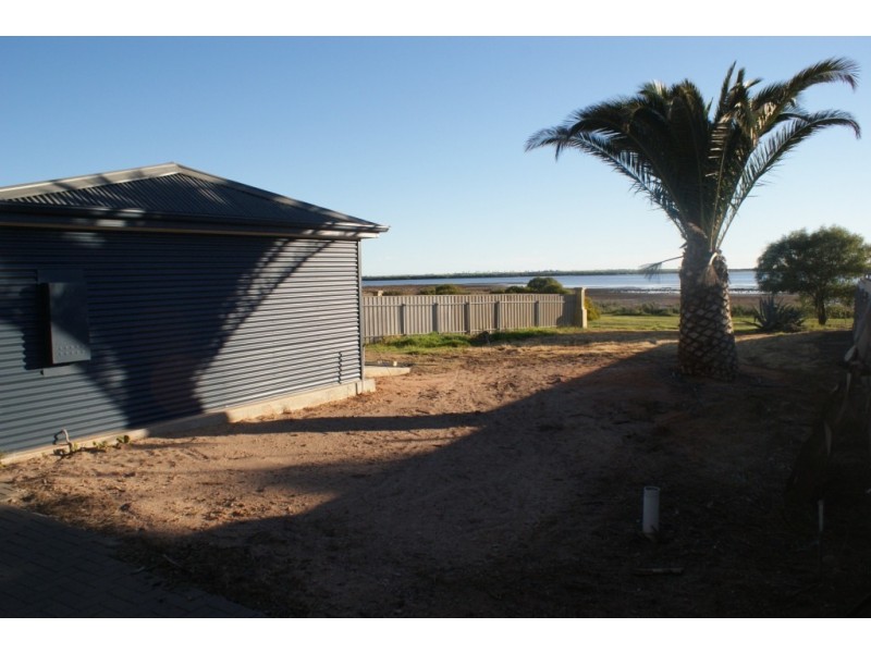 57 Kerley Street, Port Broughton SA 5522